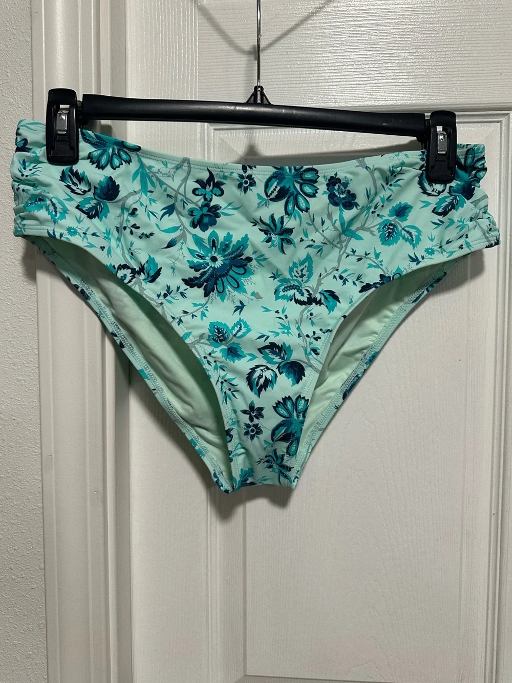 NWT Cupshe Earthly Aruba Flower Bikini Set